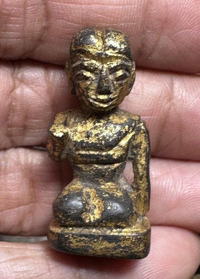 แม่นางกวัก ไม้แกะลงรักทอง ไม่ทราบที่