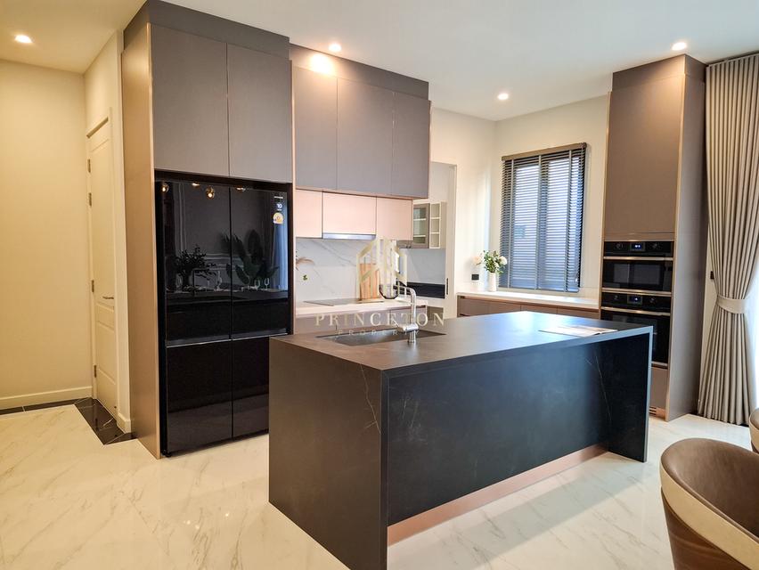 Luxury House For Sale or Rent CINQ ROYAL Krungthep Kreetha 10