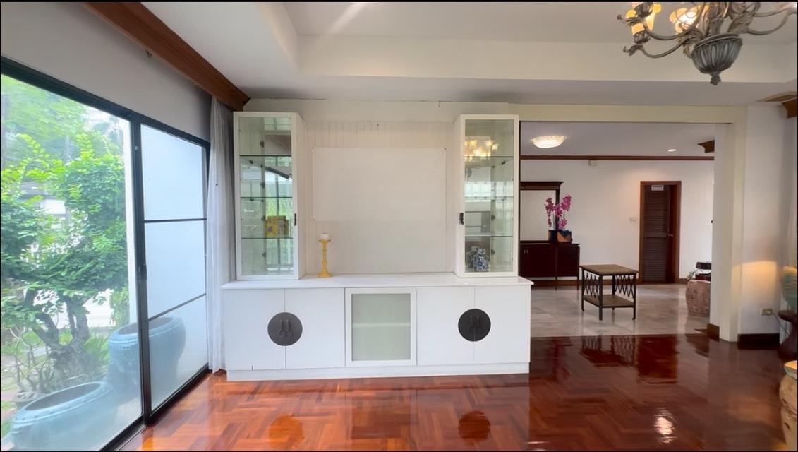 ขายบ้านเดี่ยว ธารารมย์ รามคำแหง 43/1 ใกล้บดินทรเดชา เดินทางสะดวกหลายเส้นทาง ราคาพิเศษ 27 ล้าน 11