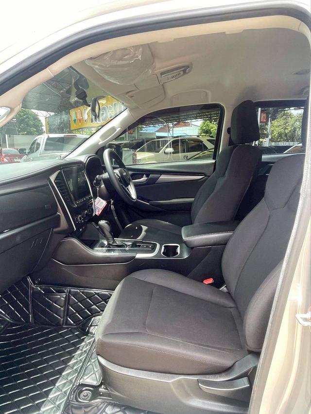 ขาย Isuzu MU-X 1.9 Active ปี23 13