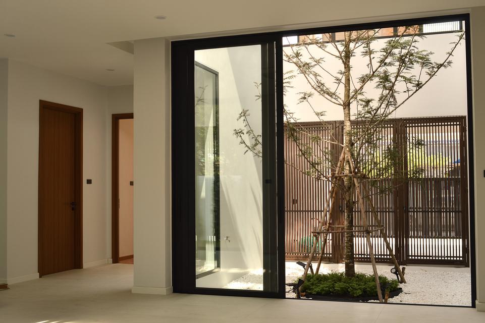 🏡🤩ขายบ้านเดี่ยว 112 ตร.ว หมู่บ้านเทพธานี เฉลิมพระเกียรติ ร.9 (บ้านสร้างใหม่ ออกแบบเฉพาะ  โดดเด่น) 5