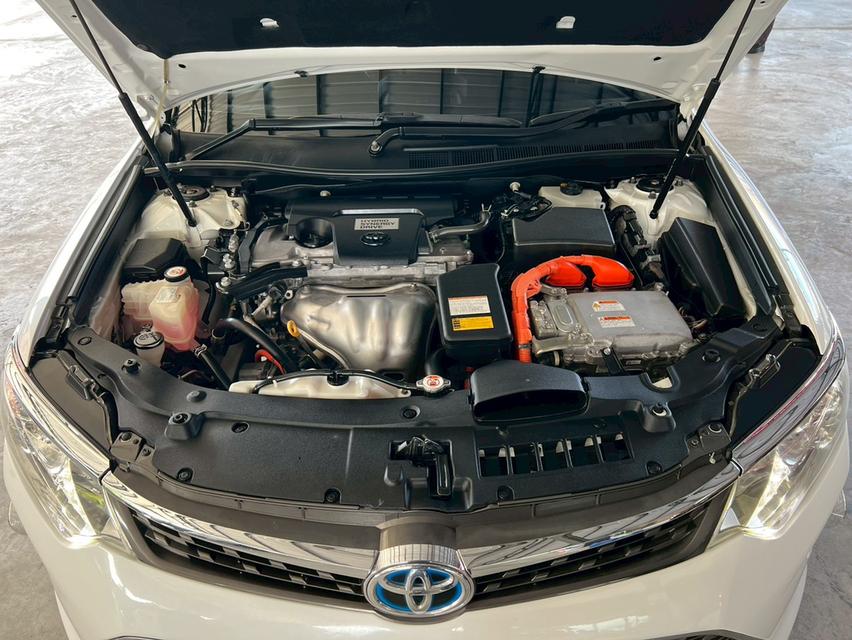 TOYOTA CAMRY 2.5 HV NAVI ปี 2017 โฉม ปี12-18 สีขาว 19