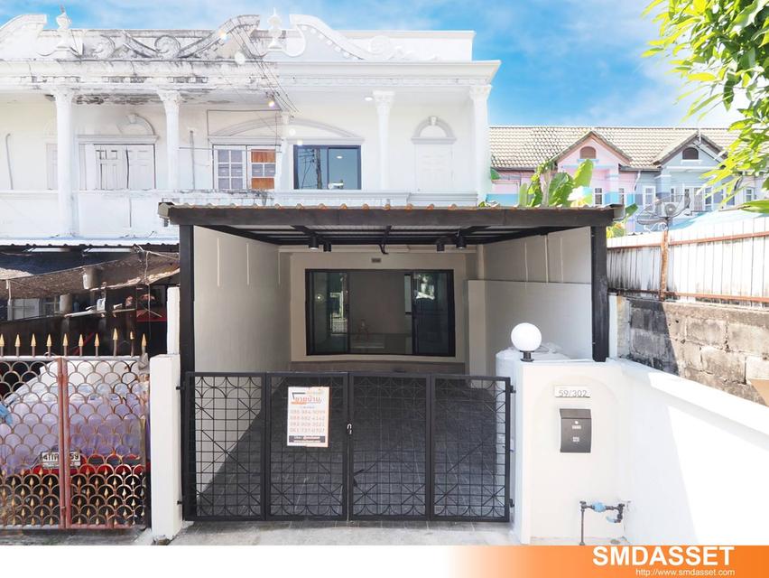 ขายราคาพิเศษ ทาวน์เฮ้าส์ 2 ชั้น ม.พรร่มเย็นวิลล่า ขนาด 20 ตร.ว. 3นอน 2น้ำ บ้านหลังริม น่าอยู่มาก พื้นที่กว้าง ฟังชั่นบ้านดีเยี่ยม พร้อมเฟอร์นิเจอร์ 1