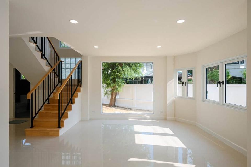 บ้านเดี่ยวรีโนเวทใหม่ สไตล์ Modern Tropical–Industrialทำเลรามอินทรา 34 พร้อมเข้าอยู่ 3