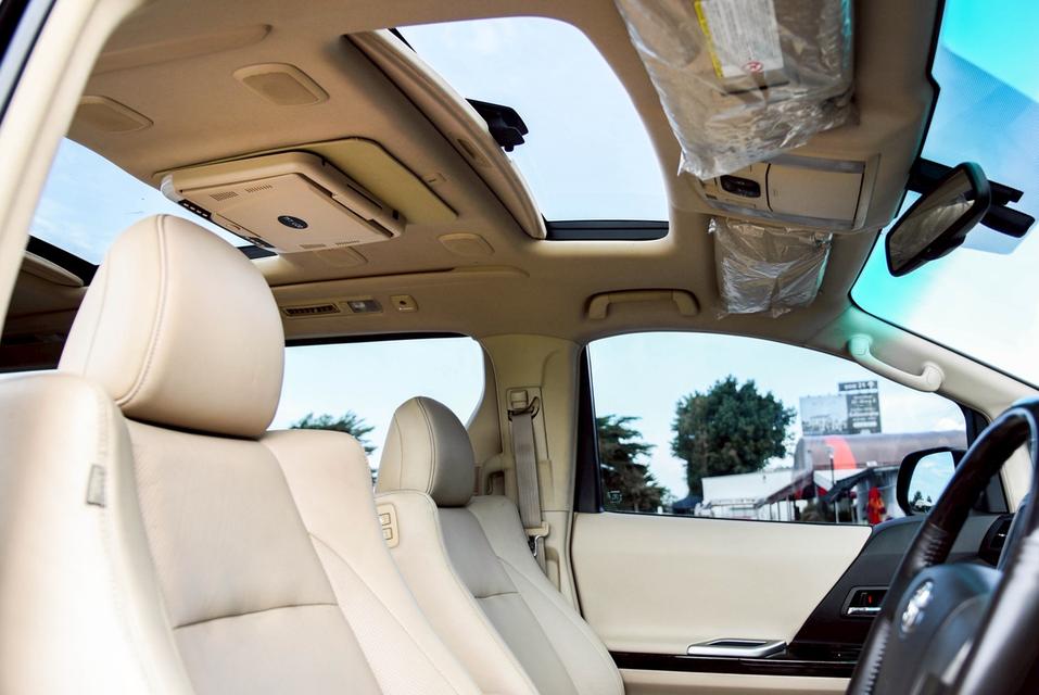 รหัสรถ CBL1845 TOYOTA ALPHARD 2.4 HYBRID E-FOUR AT 2015 13