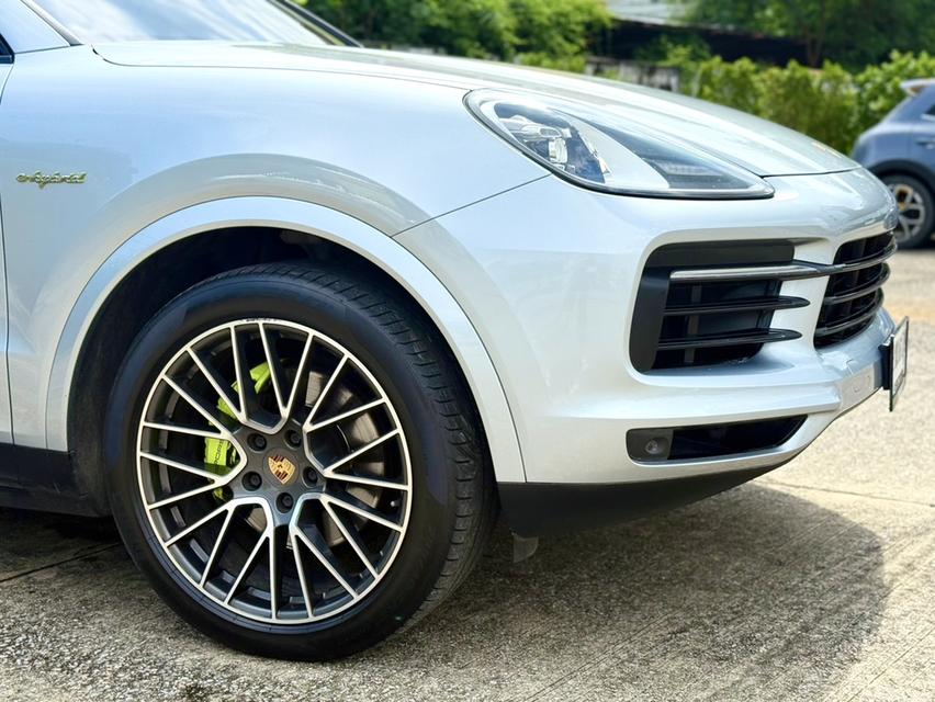 Porsche Cayenne E hybrid Coupe AAS ปี 2022
