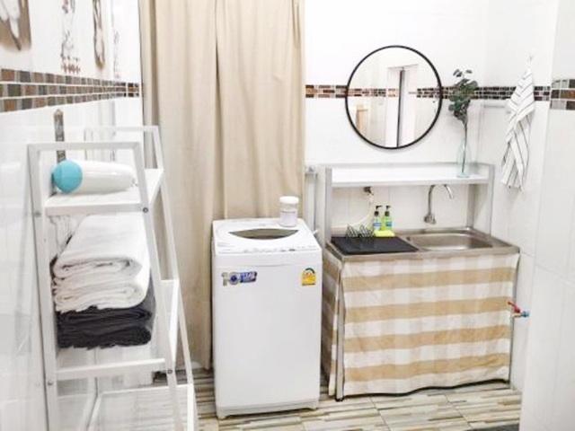ไอคอนสยาม 980ม. BTSกรุงธนบุรี 220ม.ให้เช่าทาวเฮ้าส์ 2 ชั้น 31 ตร.วา.241 ตร.ม.ตกแต่งครบ นานาชาติโชรส์เบอรี่ 800 ม.2 นอน 1 5