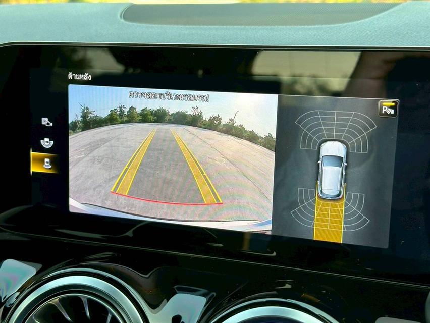 Mercedes Benz GLA200 AMG Dynamic (MY2022) ปี 2021 จด 2022 รูปที่ 19