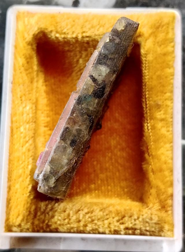 สมเด็จพลอยจันทบุรี หลวงปู่เริ่ม วัดจุกกะเฌอ รูปที่ 4