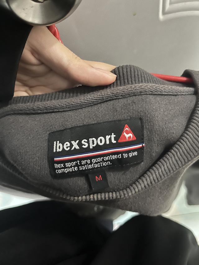 เสื้อเบรนเนม ของแท้ 2990฿ 2