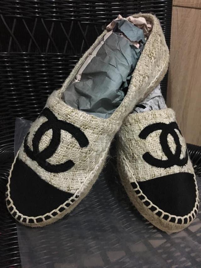 รองเท้าชาแนลแท้ มือสอง (Chanel Espadrilles canvas)