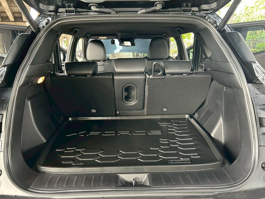 ขายด่วน! Mitsubishi XForce 1.6 HEV Ultimate X AT ปี 2025 รถสวยมือเดียว รุ่นท๊อปสุด สภาพป้ายแดง ไมล์น้อย 6 พันกิโล 20