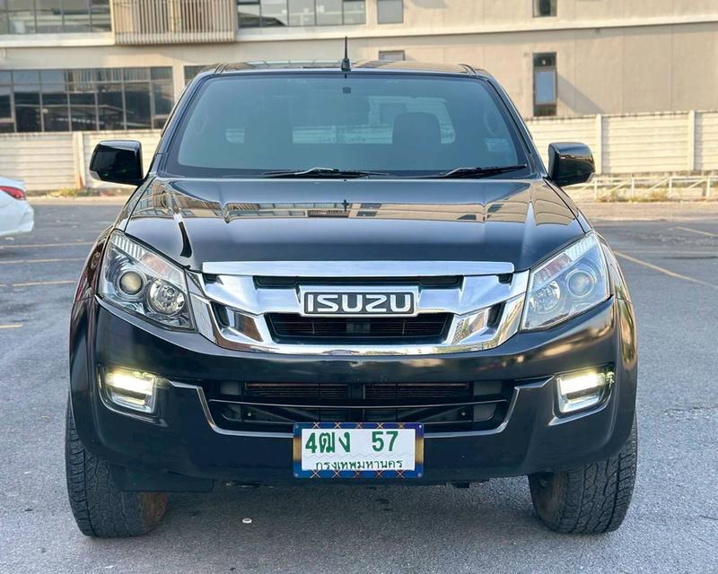 ISUZU D-MAX 2.5 Z Ddi HI-LANDER SPACECAB เกียร์ M/T สีดำ ปี 2015