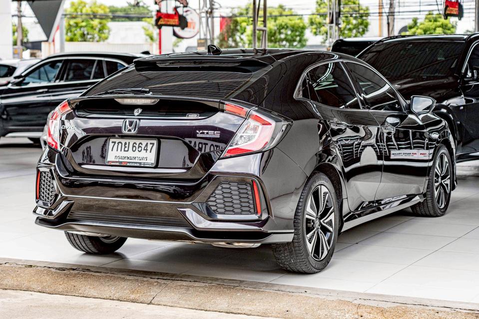 รหัสรถ NP6647 HONDA CIVIC FK HATCHBACK 2018 7