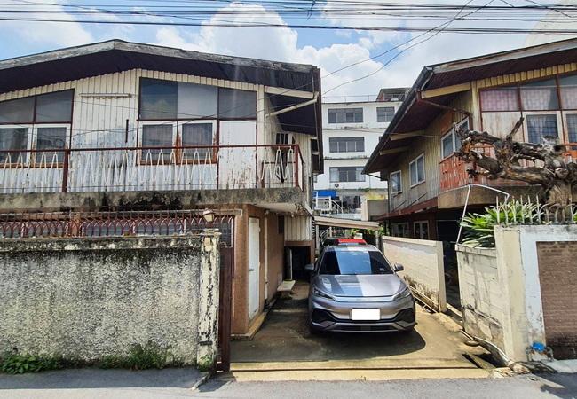 ขายและให้เช่าบ้าน ถนนจรัญสนิทวงศ์ ซอย 50/1 เนื้อที่ 116 ตร.ว. ทำเลดี 1