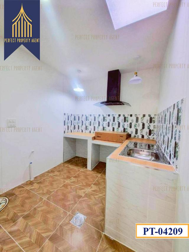 ทาวน์เฮ้าส์ดิเอมเมอรัลพาร์ค 2 ราคาย่อมเยาว์ 9