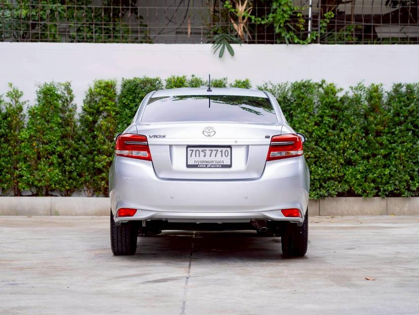 TOYOTA VIOS 1.5E ปี 2018 6