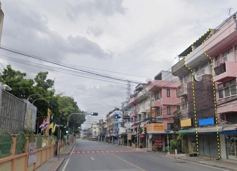 ตึกแถว ขายอาคารพาณิชย์ 4 ชั้น 16 ตร.ว. ถ.ประชาราษฎร์บำเพ็ญ ตรงข้าม รร.จันทร์หุ่นบำเพ็ญ 3
