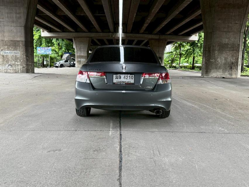 ขายรถ Honda Accord 2.4JP CBU ปี 2012 สีเทา เกียร์ออโต้