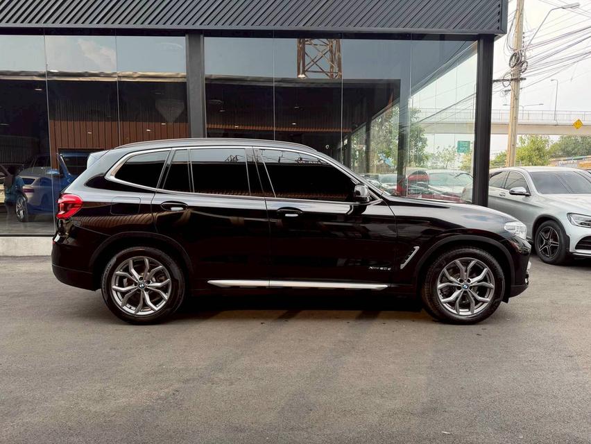 2017 BMW X3 X-Drive 20d X-Line ( G01 ) รูปที่ 4
