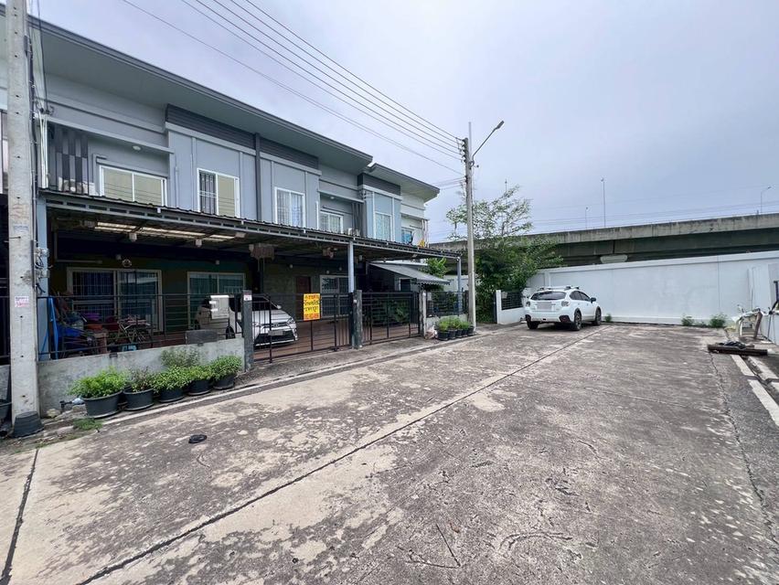 ขายบ้าน 2 ชั้น หมู่บ้านเพอร์เฟคโซน ใกล้ทางด่วนบางพูน