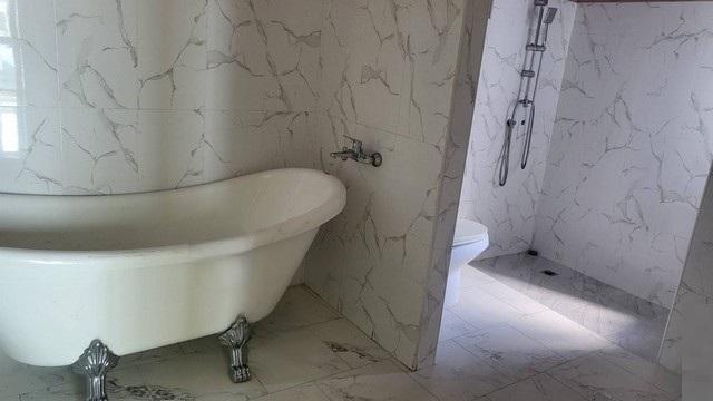 ให้เช่าอาคาร 4 ชั้น ริมถนนประดิษฐ์มนูธรรม เลียบด่วนเอกมัย-รามอินทรา ใกล้ เซ็นทรัลอีสต์วิลล์ ติดถนนใหญ่ ทำเลศักยภาพสูง เหมาะทำโชว์รูม สำนักงาน คลินิกคว 10