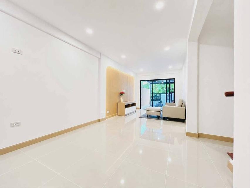 หมู่บ้านศุภาลัยลวิลล์ (วงแหวนปิ่นเกล้า-พระราม5 ) ทาวน์เฮาส์ 2 ชั้น ตกแต่งใหม่พร้อมอยู่ ทำเลดี ใกล้โลตัส พลัสมอลล์ โรงเรียนเทพศิรินทร์ 7