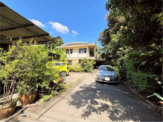 ขายที่ดินพร้อมบ้านขนาด 196 ตร.ว. ซอย ปรีดี พนมยงค์ 37 8