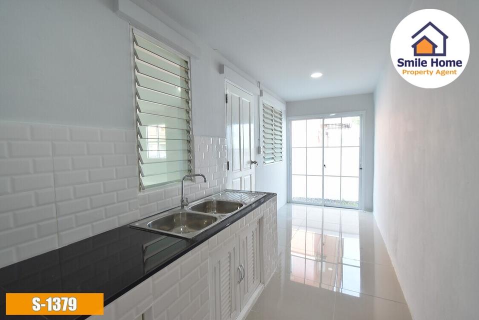 ชวนชื่น วงแหวน–อ่อนนุช บ้านแฝดฟีลบ้านเดี่ยว ใกล้นิคมเจมโม | สุขาภิบาล 2 | พร้อมเข้าอยู่ 12