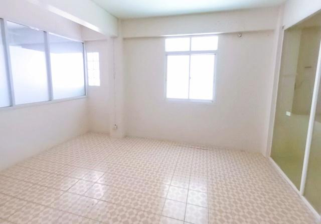 ตลาดสดไอยรา พลาซ่า 2.2กม.ให้เช่าอาคารพาณิชย์ 4.5 ชั้น 22ตร.วา. 342ตร.ม. 3นอน ใกล้แมคโครคลองหลวง