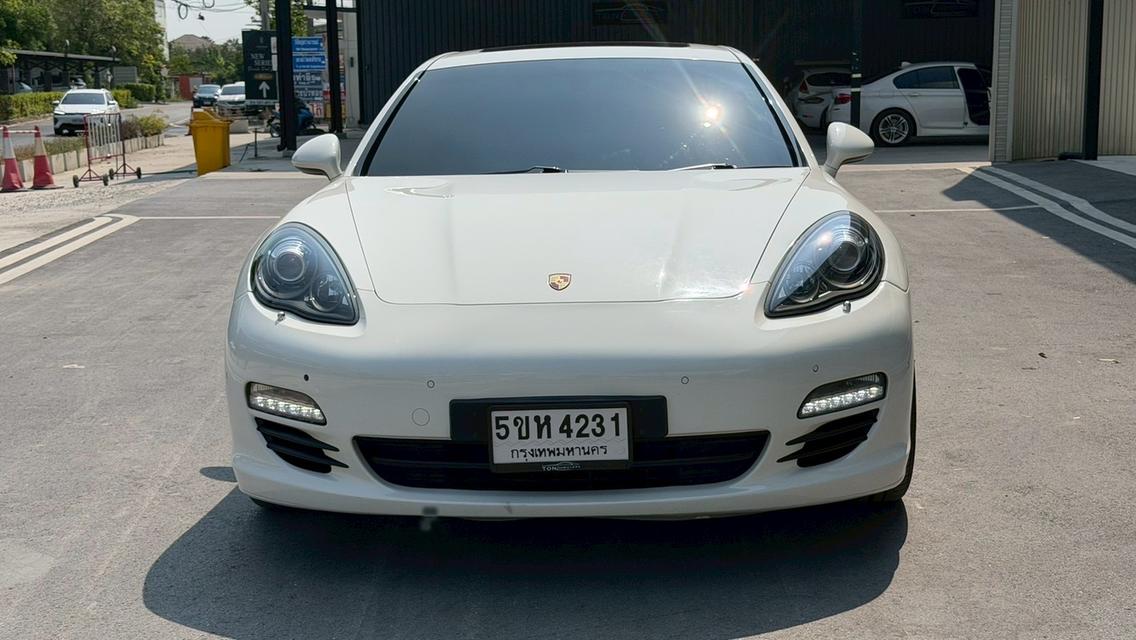 รหัสรถ KPV4231 Porsche Panamera Diesel 💥ปี 2012💥 รูปย่อยที่ 3