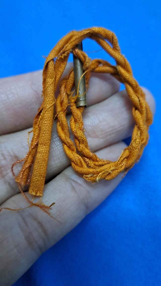 ตะกรุดชายจีวรหลวงพ่อคูณ ปี2533ของดีพุทธคุณเมตตา แคล้วคลาด ค้าขาย