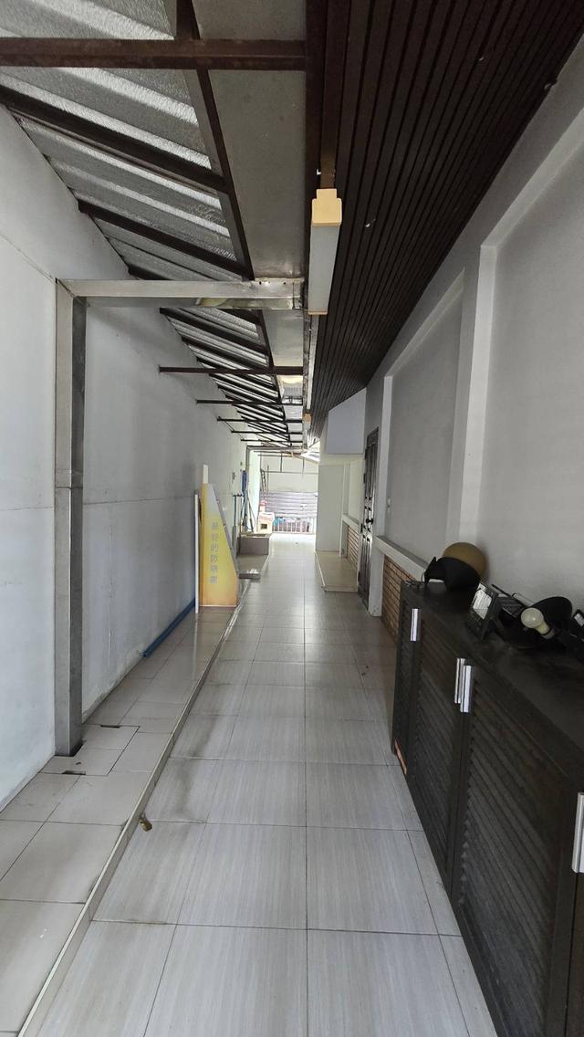 บ้านเดี่ยว 2 ชั้น  ลาดพร้าววังหิน 66 17
