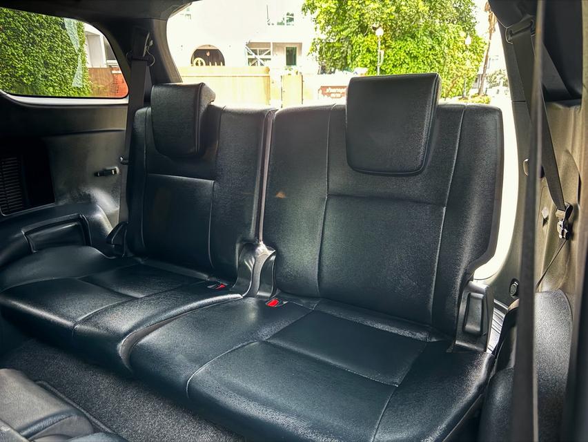 (แจ้งรหัสรถ AVA7357) 💥⭐️ Toyota Fortuner 2.8 GR Sport AT 4WD Black Top ปี 2022 รูปที่ 15