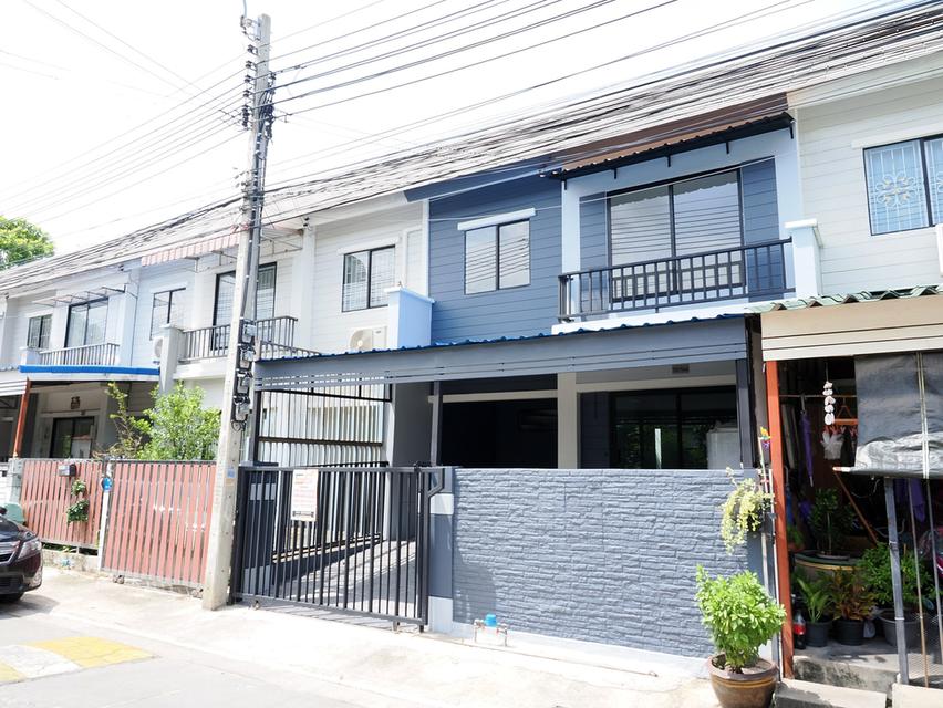 ขายทาวน์เฮ้าส์ 2 ชั้น ม.พฤกษา 54 เฟส 2 ขนาด 17.4 ตร.ว. 3นอน 2น้ำ 1จอดรถ [คลองถนน-บางบัวทอง] ขาย 1.65ล้าน 2