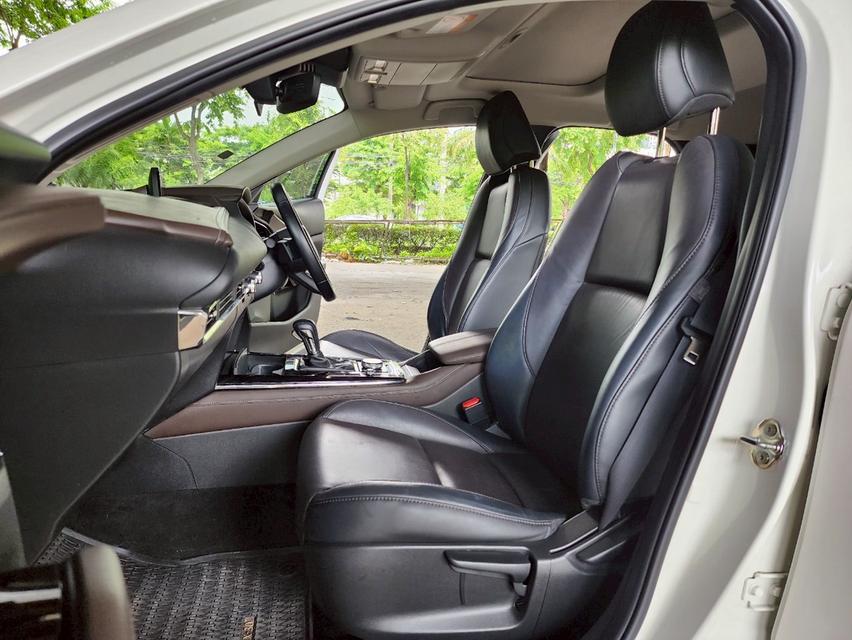 ขายรถ mazda CX-30 2.0SP ปี 2022 สีขาว เกียร์ออโต้ 11