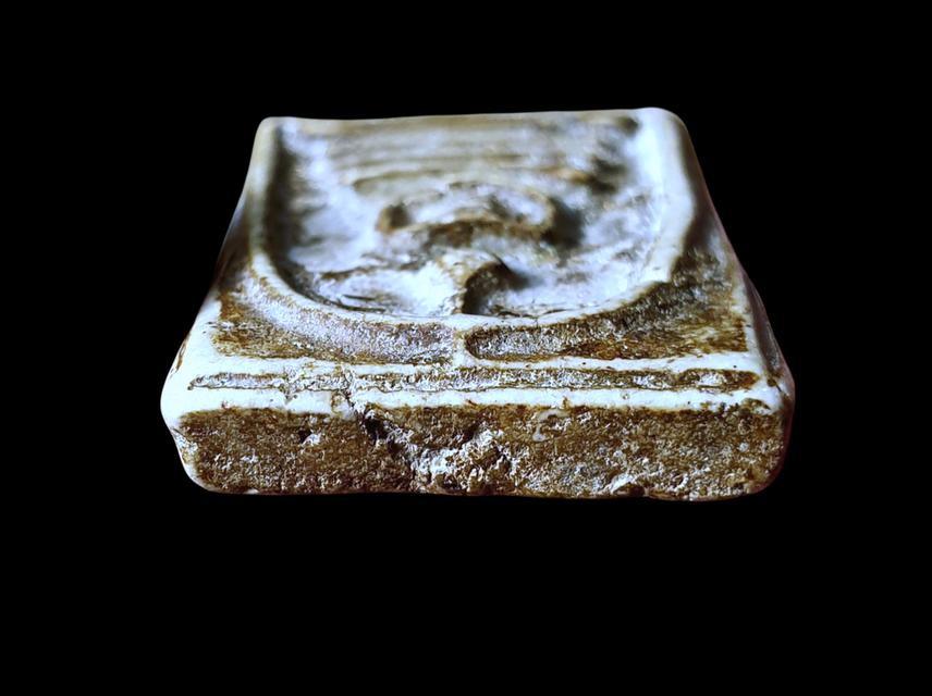 "สมเด็จวัดระฆัง พิมพ์ใหญ่อกร่องเกศทะลุซุ้ม (หรือเรียกว่าพิมพ์สุโขทัยกำแพงเพชร)" รูปที่ 9