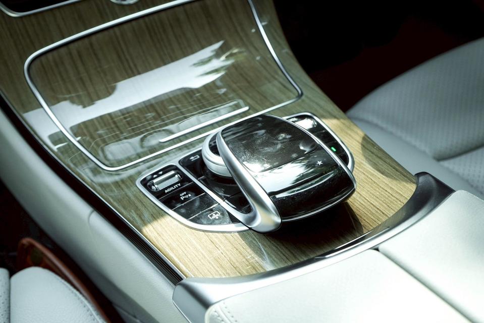 Mercedes-Benz C180 1.6 Avantgarde W205 AT 2014 รูปที่ 13