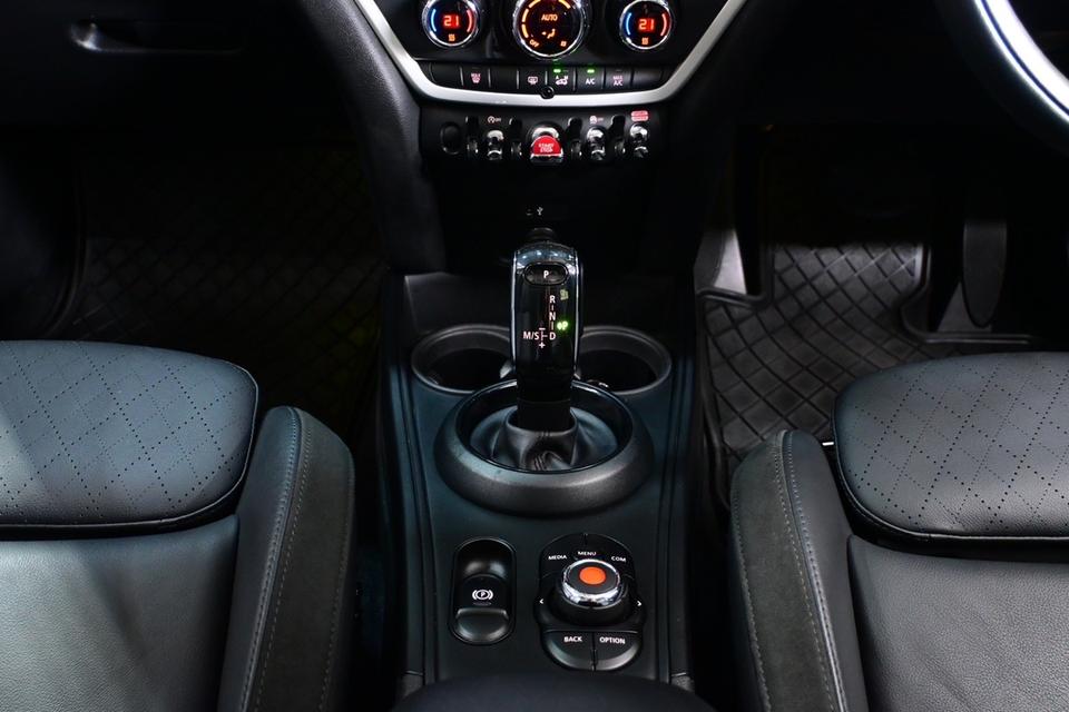 รหัสรถ JRS701 💚 MINI Countryman S Entry ปี 2021 รูปที่ 18