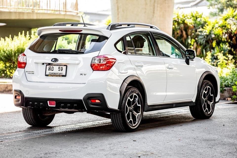 Subaru Xv 2.0i AWD สีขาว ปี 2014 มือเดียวป้ายแดง 5