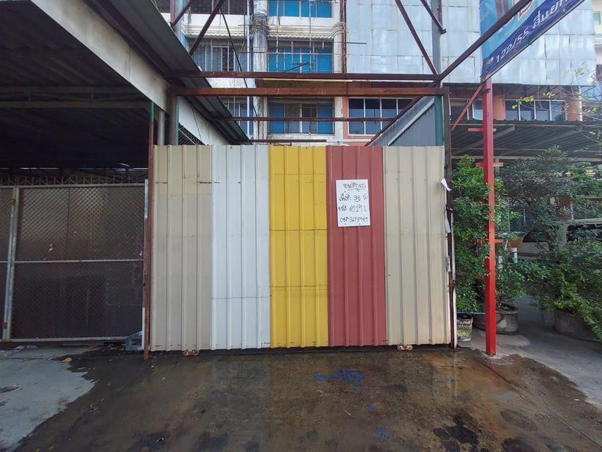 ขายตึกแถว 4 ชั้น (แนวรถไฟฟ้า) ติดถนนรัตนาธิเบศร์ บางบัวทอง จังหวัดนนทบุรี 6