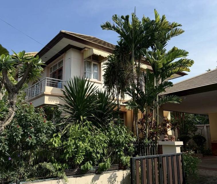 ขายบ้านเดี่ยวหรู หลังมุม โครงการนาราสิริ วัชรพล -115 ตร.ว. ใกล้ รร.รัตนโกสินทร์สมโภชบางเขน