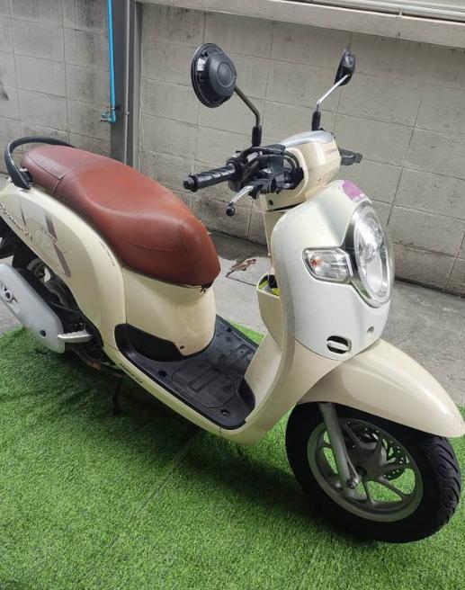 2017 Honda Scoopy-i