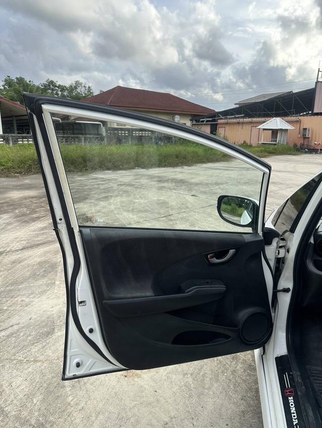(แจ้งรหัสรถ BK5056) Honda Jazz 1.5 SV💥ปี2008💥 รูปที่ 19