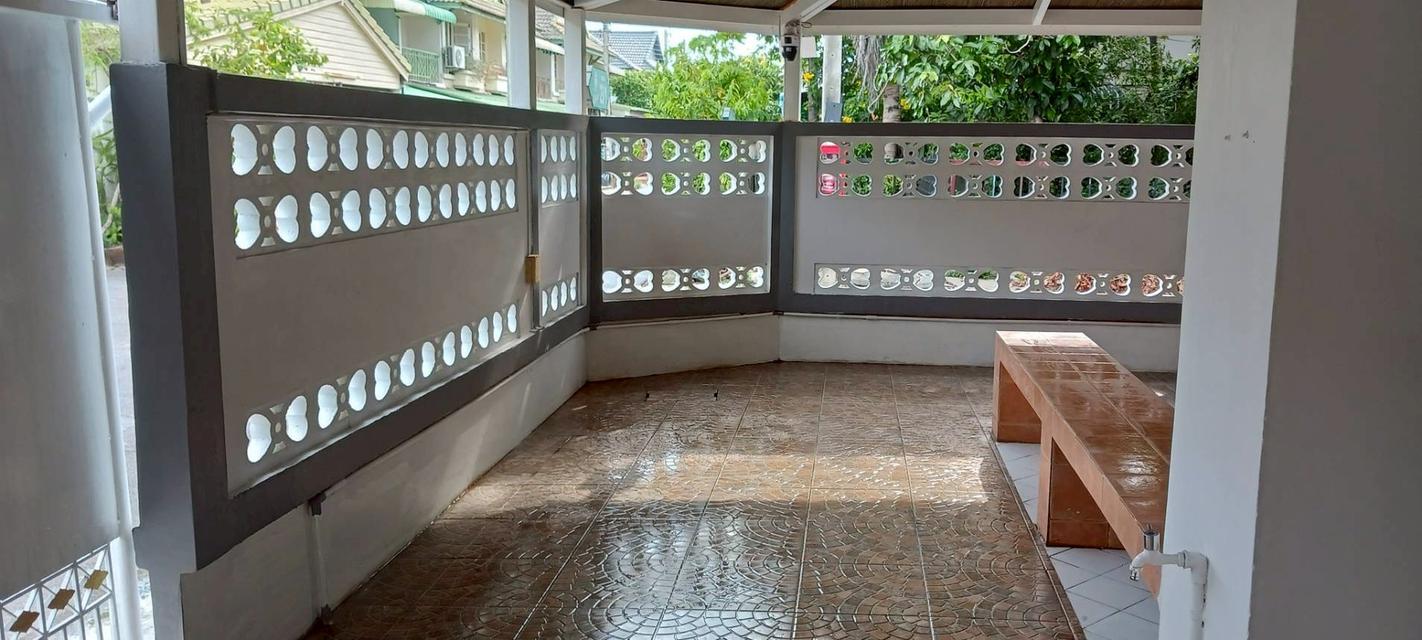 ขายบ้านแฝด 2 ชั้น พฤกษา 14A หลังมุม 23.90 ตรว. ซอยวัดลาดปลาดุก อ.บางใหญ่ จ.นนทบุรี ราคา  2,250,000 บาท 8