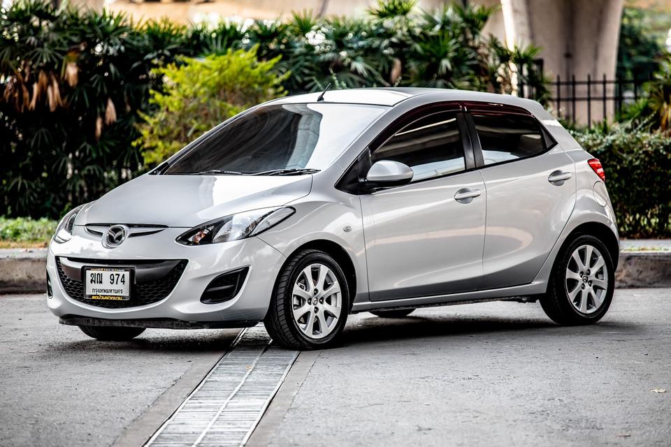 Mazda 2 1.5 Groove Sport ปี 2012 สีเทา มือเดียวป้ายแดง