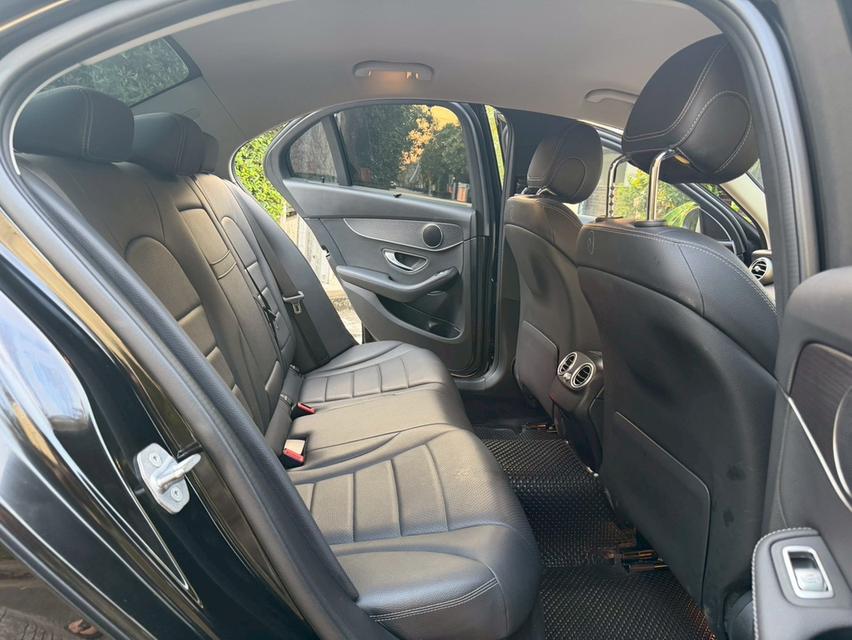 Benz C220d AV Facelift ปี21 รูปที่ 18