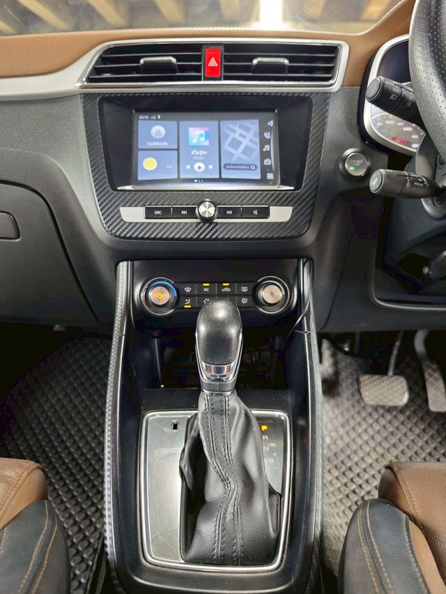 MG ZS 1.5 X Sunroof AT ปี 2020 12