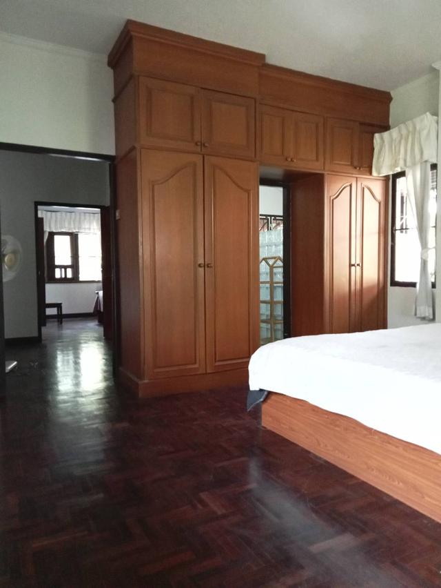 ขายบ้านชั่นครึ่ง ในโครงการกาดฝรั่ง 5