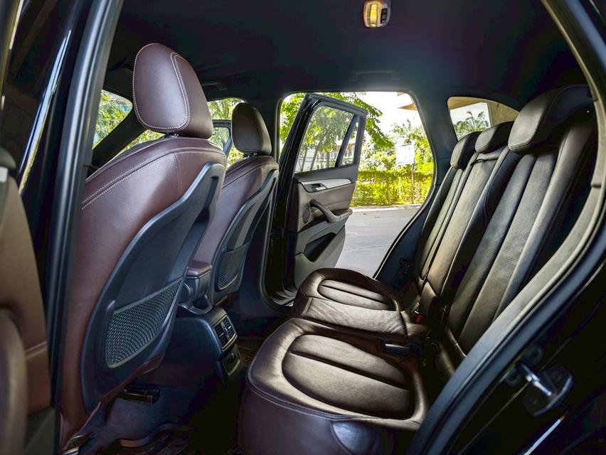 BMW X1 2.0 F48 sDrive18d M Sport ดีเซล AT ปี 2017 19